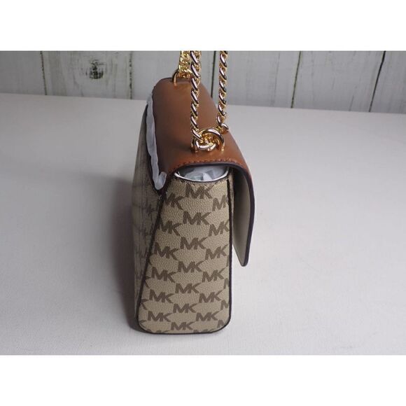 Michael Kors Mindy Chain Shoulder NWT - Picture 2 of 8